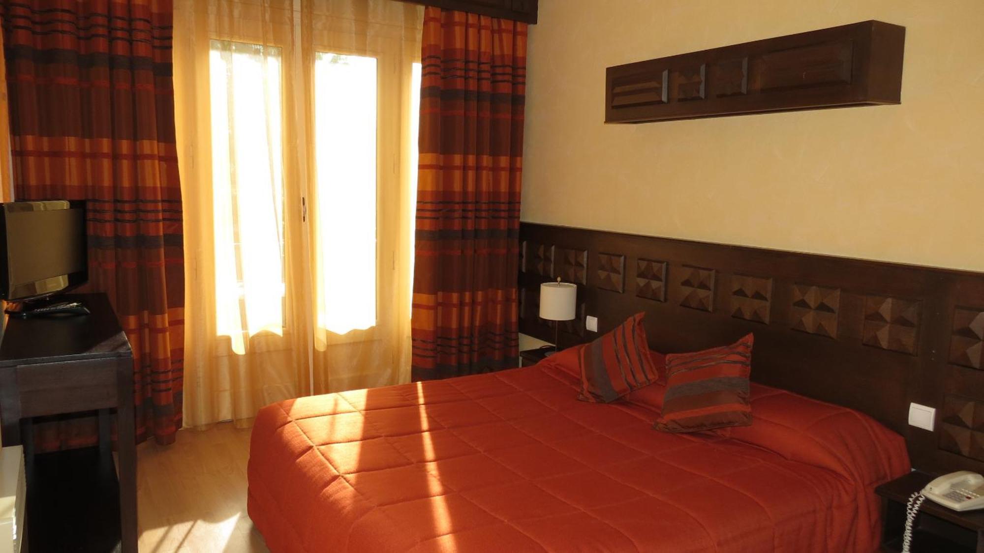 Hôtel Chez Nous Sainte-Croix  Szoba fotó