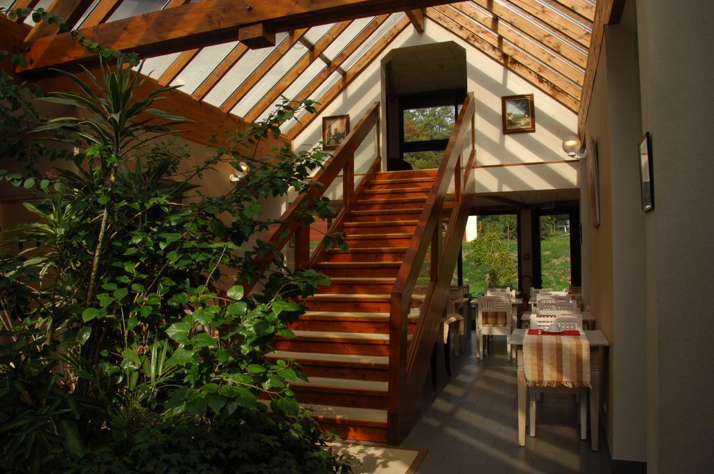 Hôtel Chez Nous Sainte-Croix  Szoba fotó